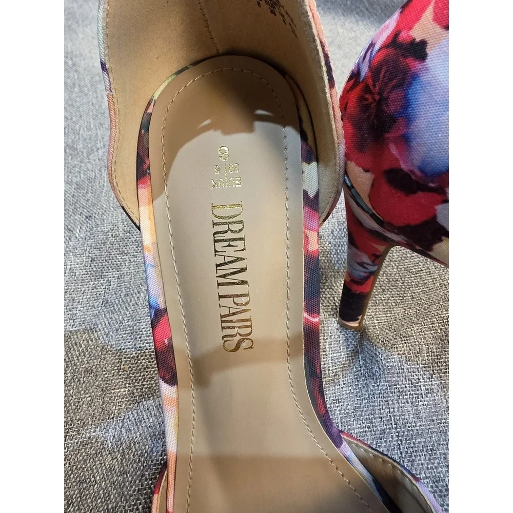 Dream Paris Multi Color Size 8 Heels